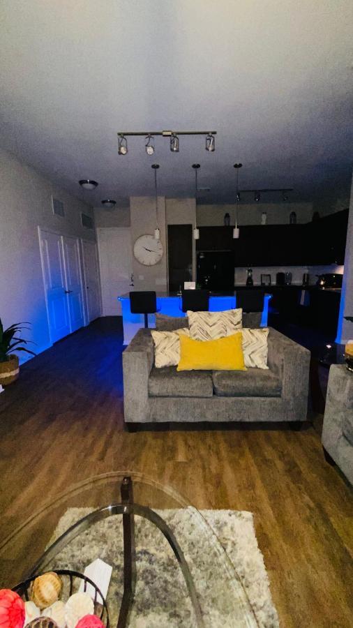 Walk To Nrg-City View Balcony- Free Parking-2Bdrm Near Nrg-Med Center-Galleria-Downtown Houston Exterior foto